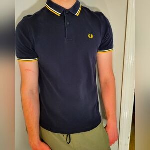 Fred Perry Medium short sleeve twin tip, Navy with yellow and white tips